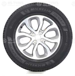 Michelin Pilot Alpin 5 225/45 R18 95V