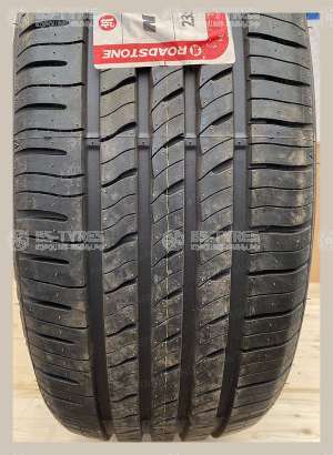 Roadstone N`Fera RU5 255/45 R20 105V